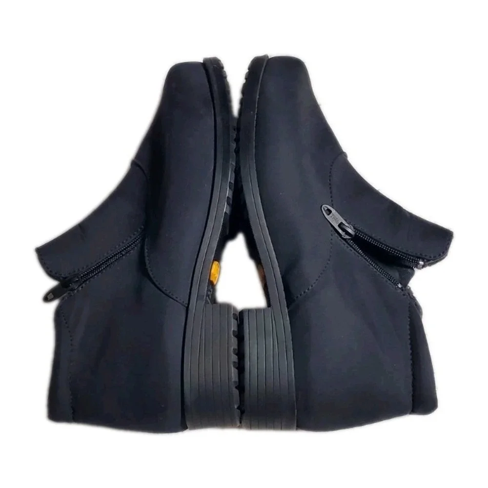Toe Warmers un used